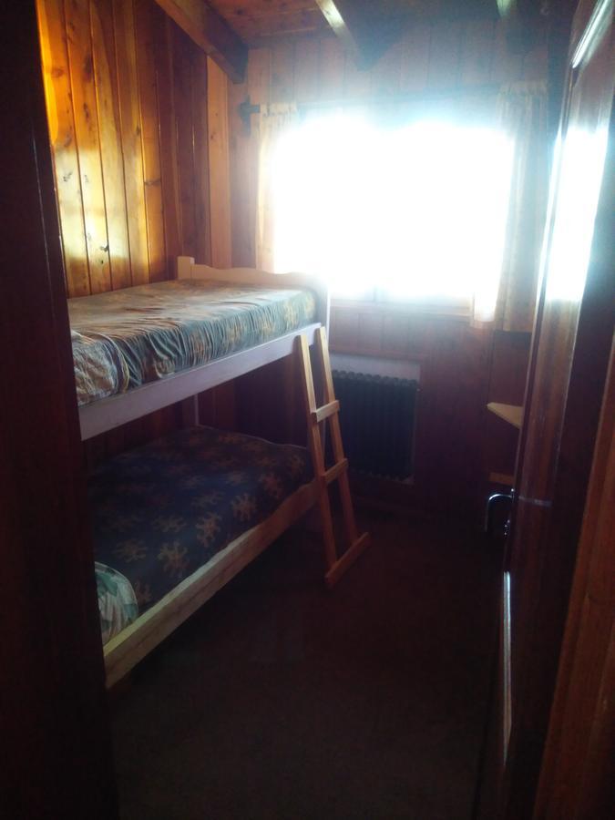 Universal Traveller'S Hostel 圣卡洛斯-德巴里洛切 外观 照片