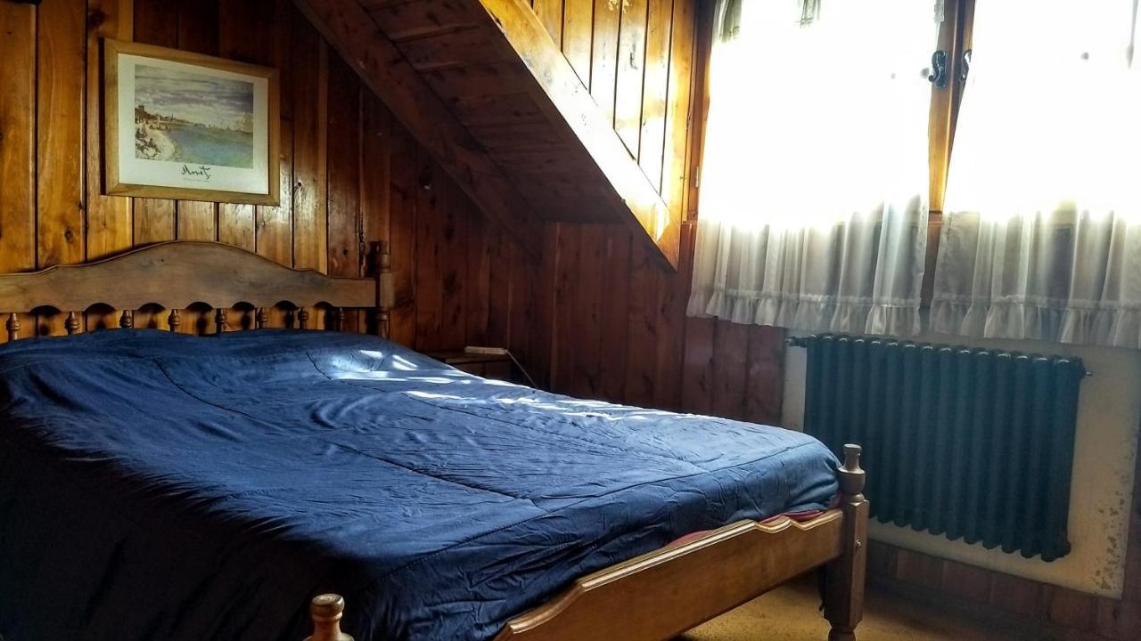 Universal Traveller'S Hostel 圣卡洛斯-德巴里洛切 外观 照片